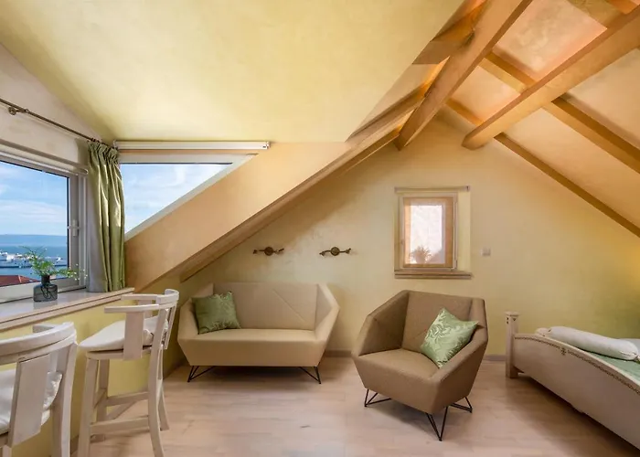 Appartamento Royal Varos *