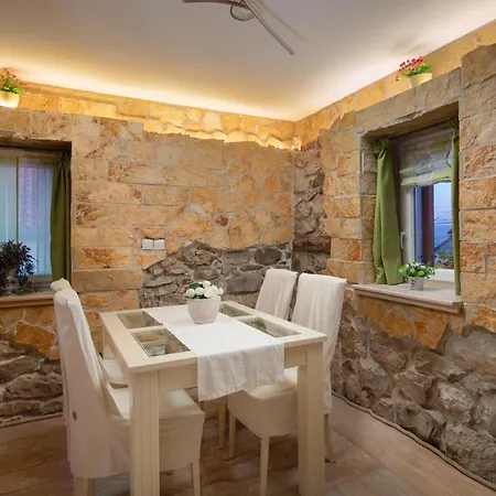 Appartement Royal Varos Split